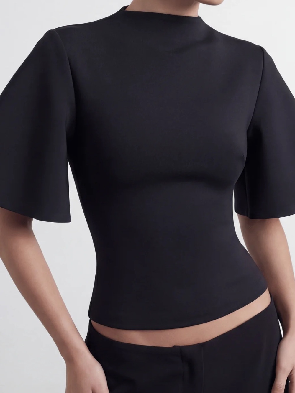Heiress Sculpt Tee Black Scuba Size Small NWT